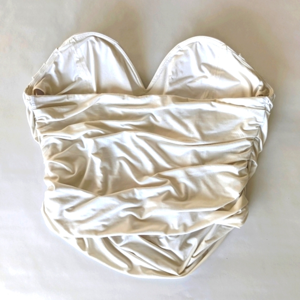 Express White Strapless Ruched Sweetheart Top - Picture 3 of 9
